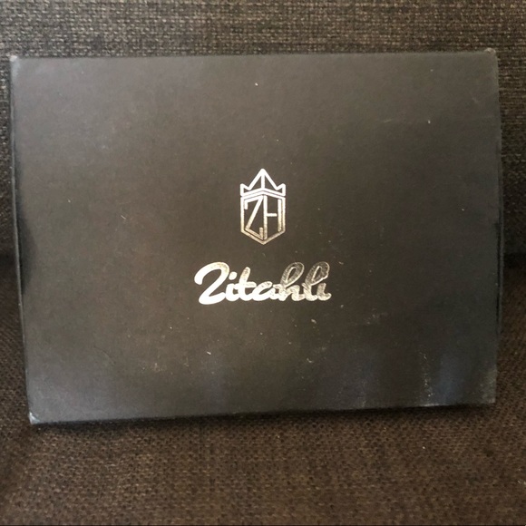 NWT RFDI Blocking Wallet - Picture 3 of 5